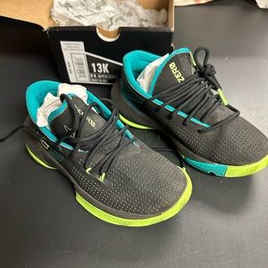 Under Armour Boys Sneakers
